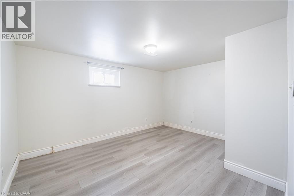 111 MOUNTAINVIEW Road S