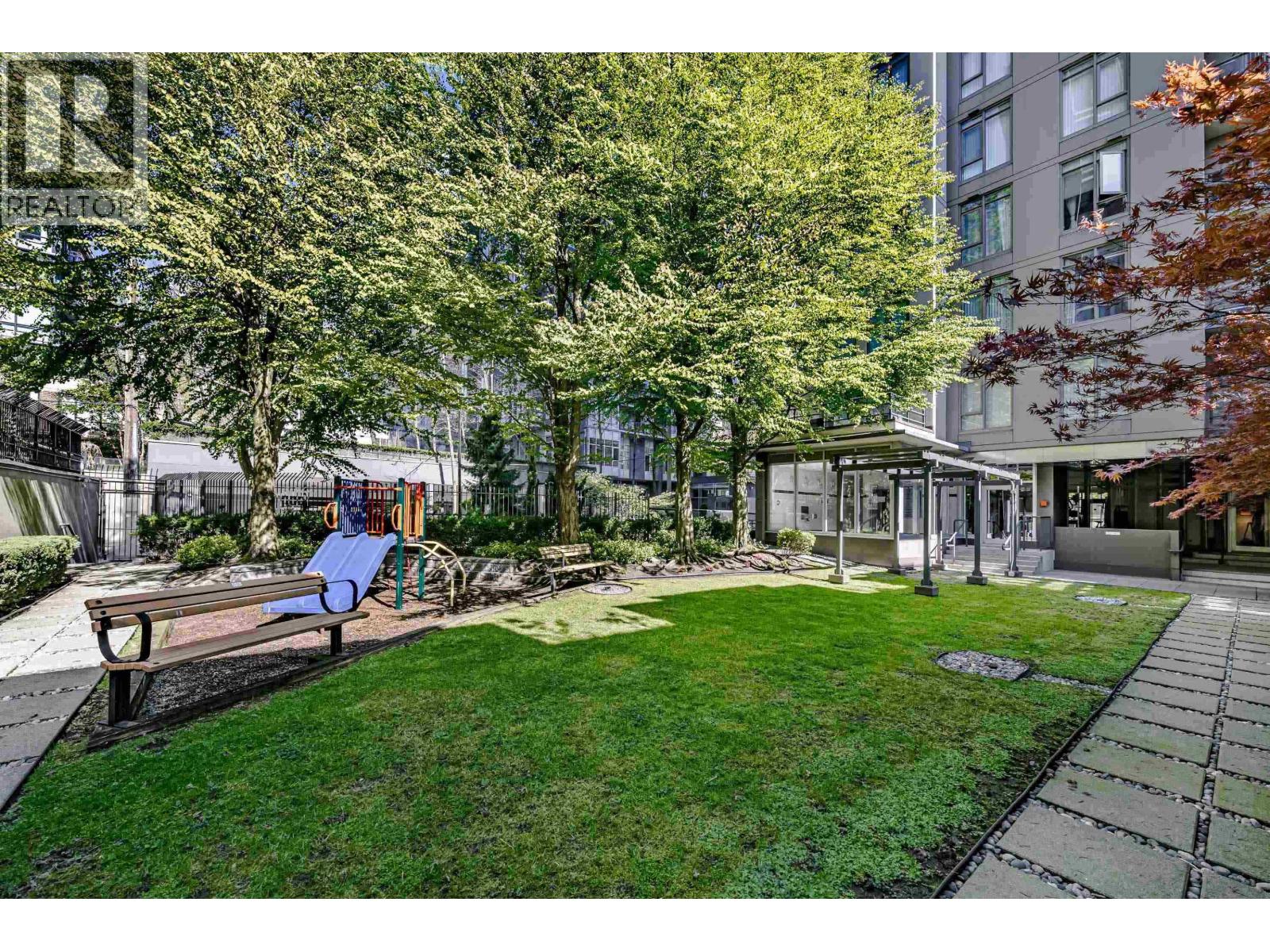 307 1001 HOMER STREET