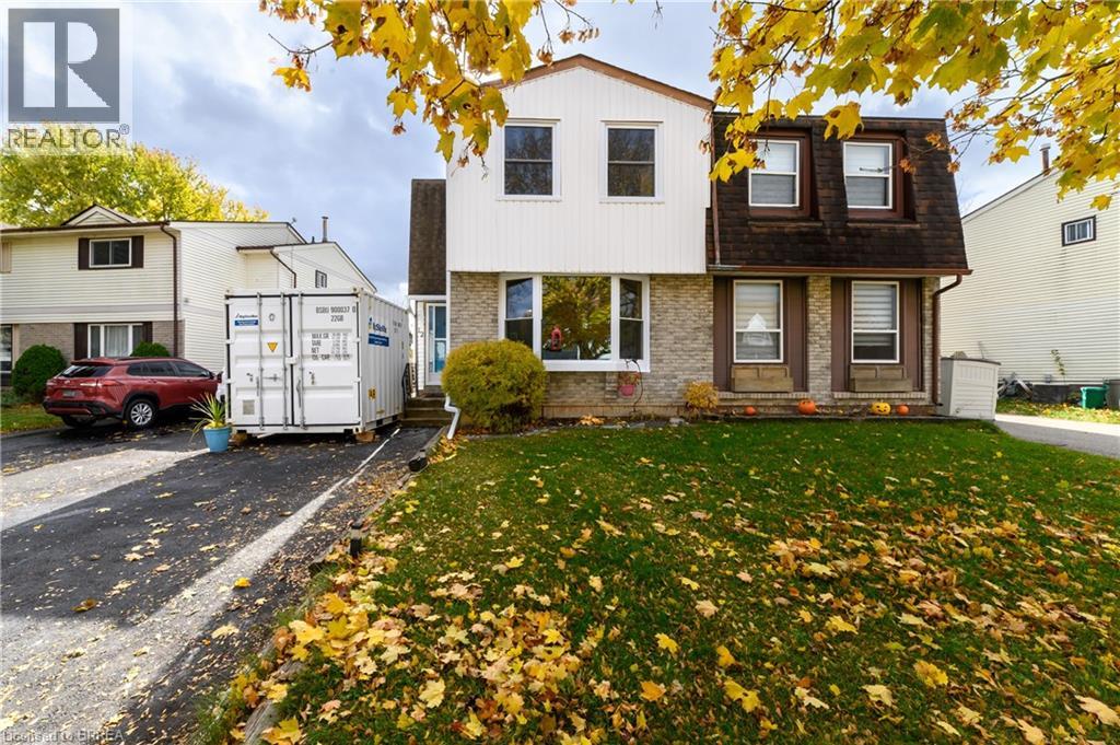 12 WHITE OWL Crescent