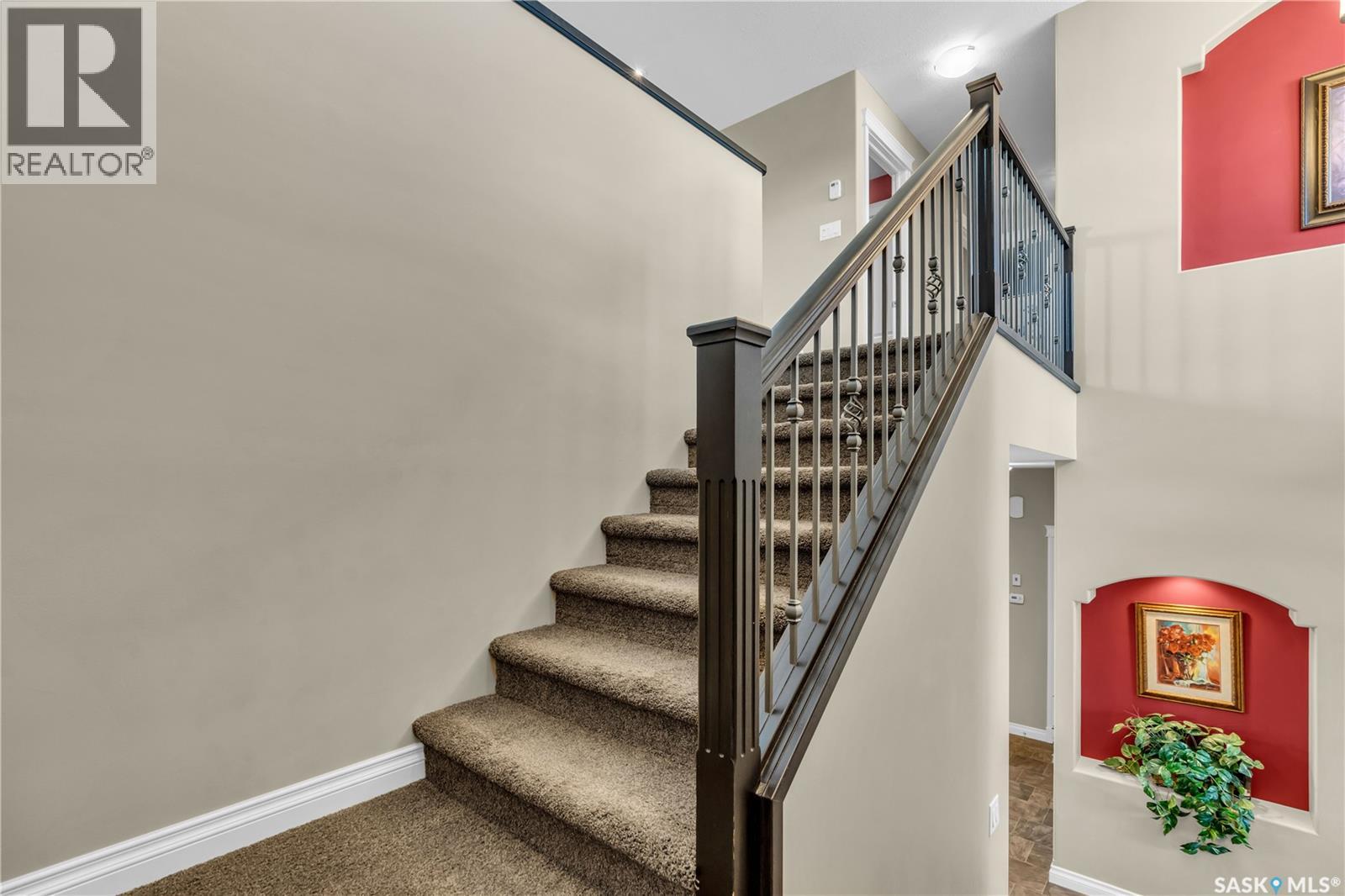 3969 Sandhill CRESCENT