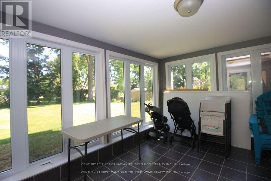 133 DEER PARK CIRCLE W