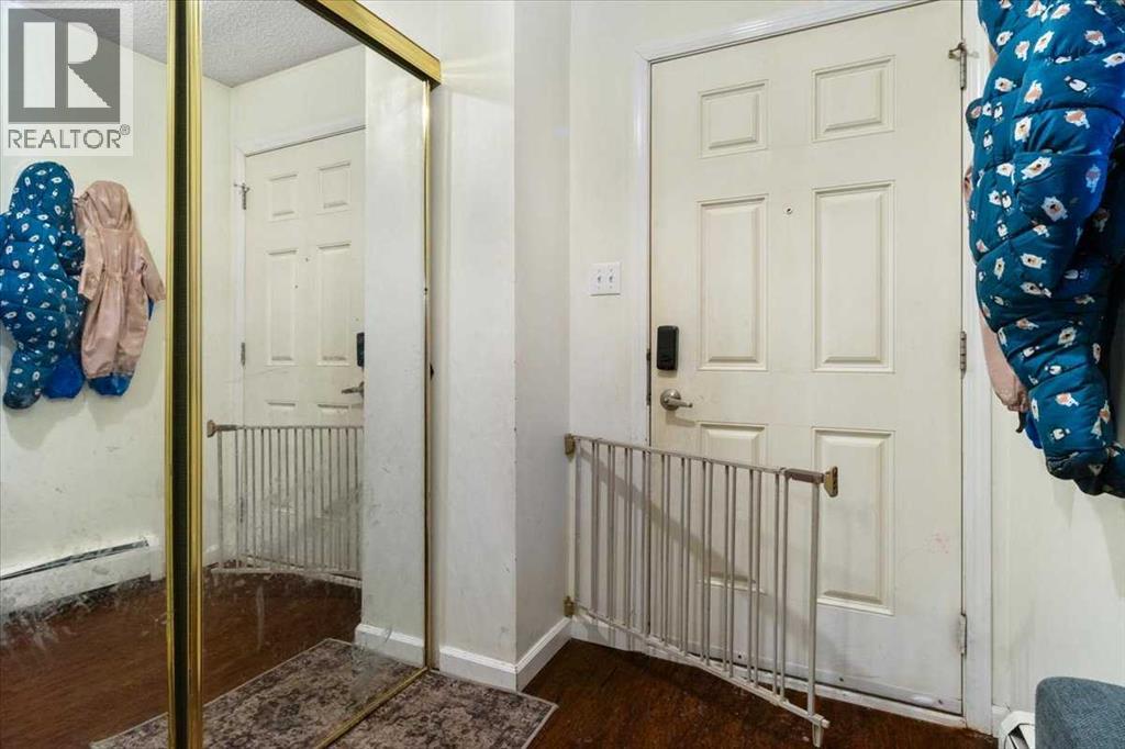 3114, 7201 Poplar Drive