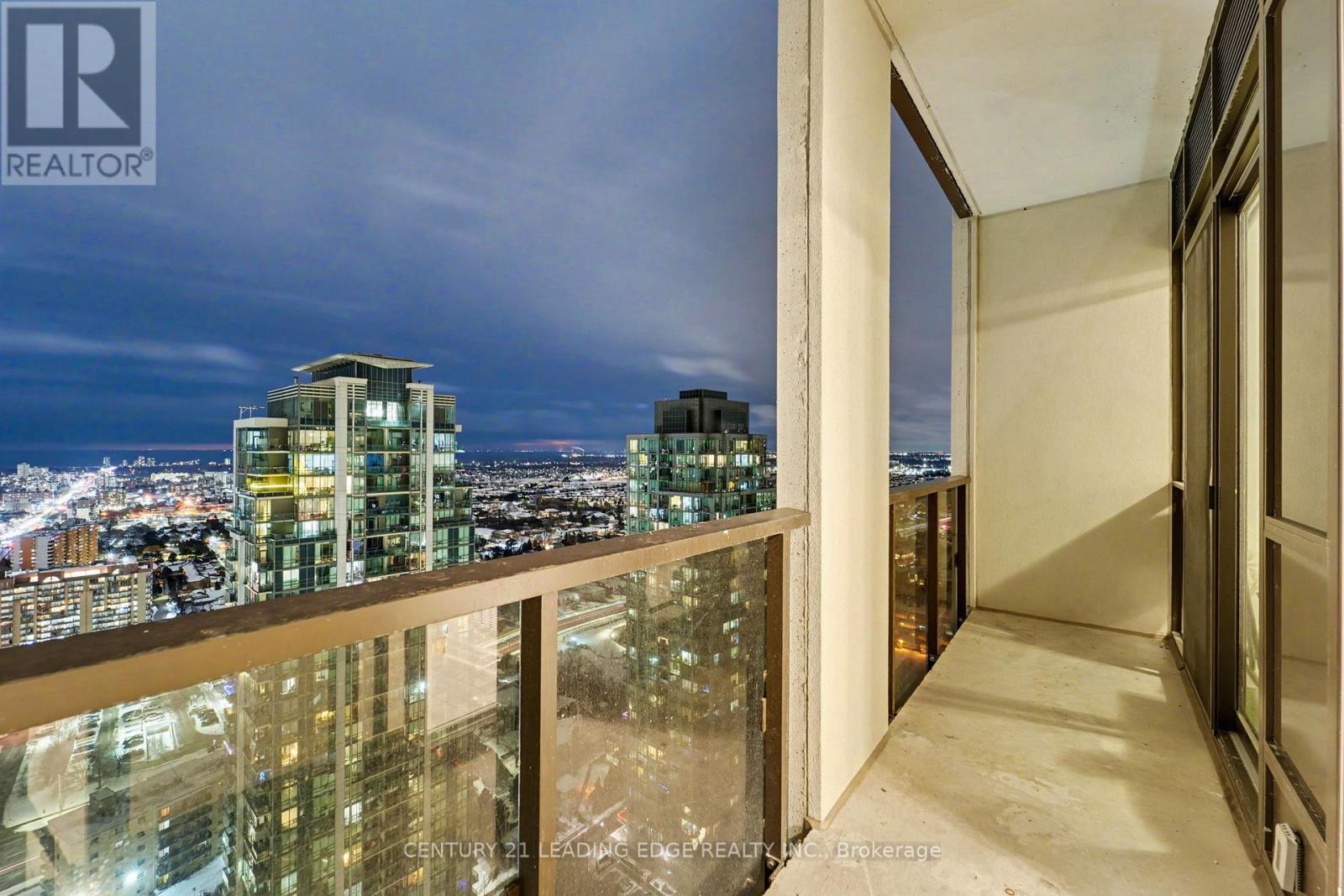 3006 - 30 ELM DRIVE W