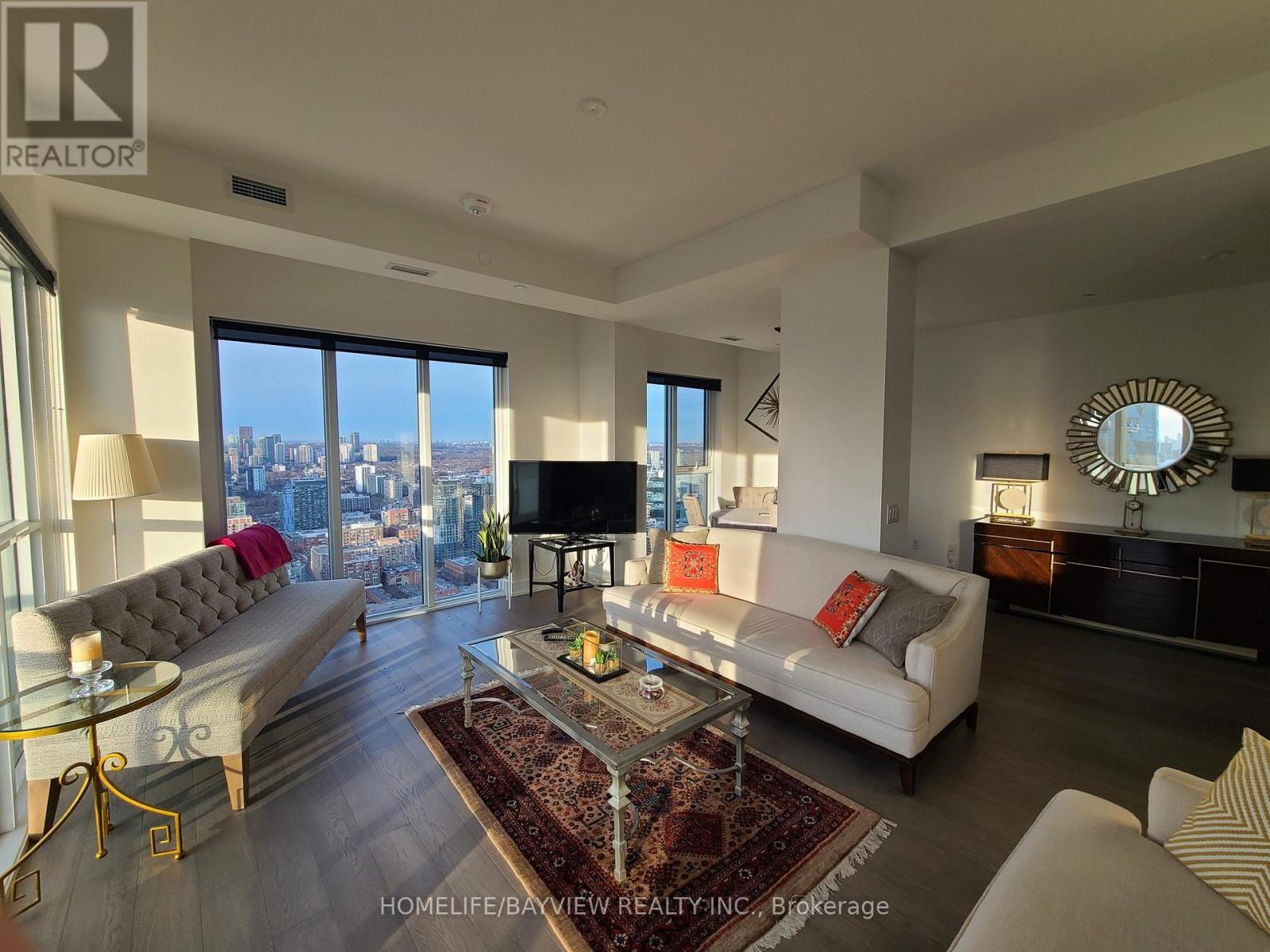 4104 - 15 LOWER JARVIS STREET