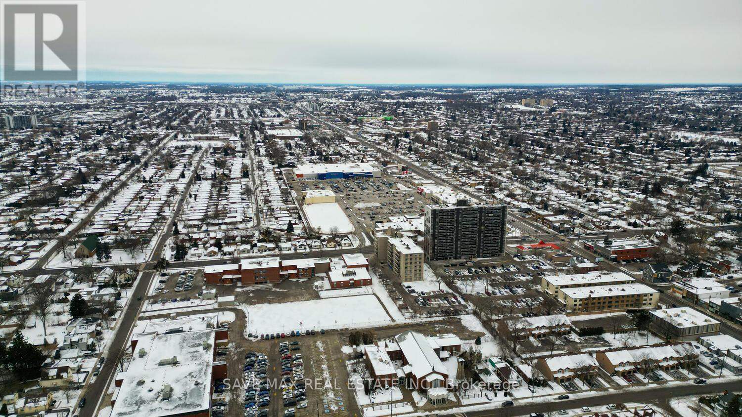 B - 547 UPPER JAMES STREET