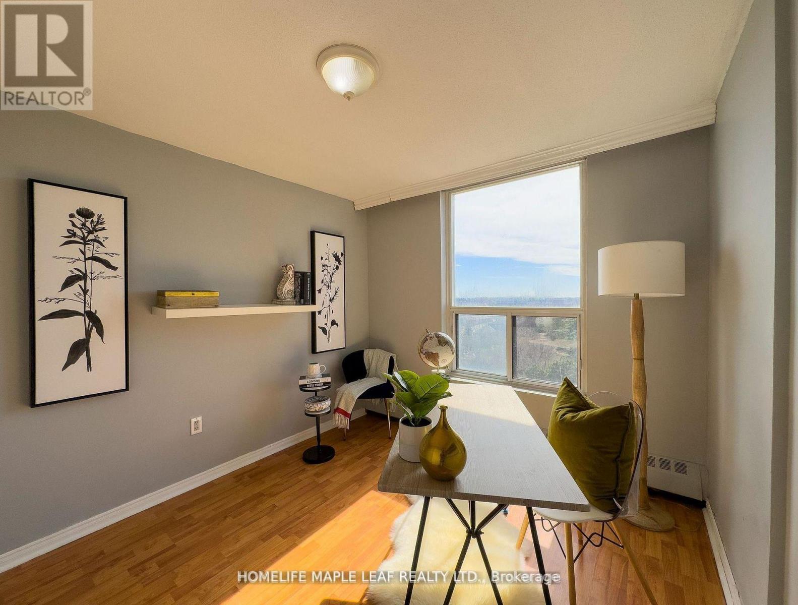 908 - 3120 KIRWIN AVENUE