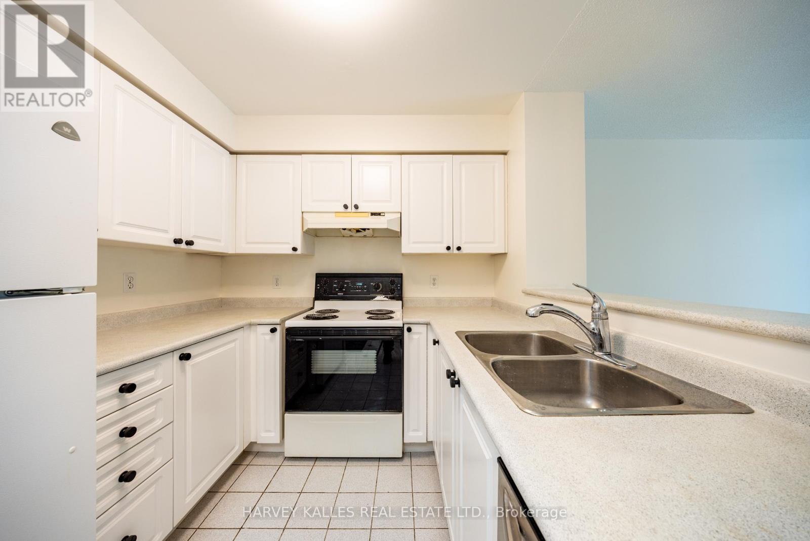 107 - 28 PEMBERTON AVENUE