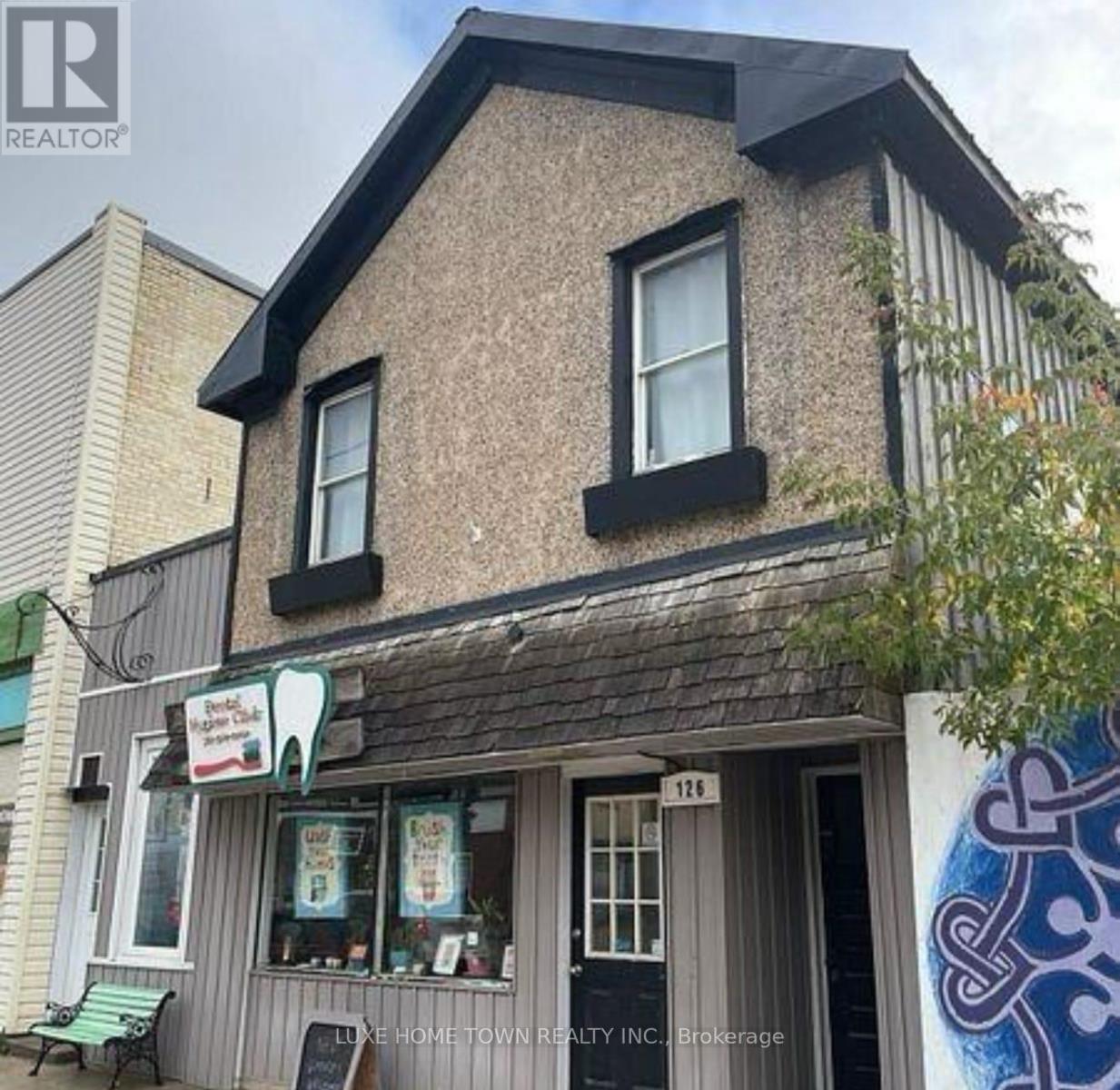 126 GARAFRAXA STREET