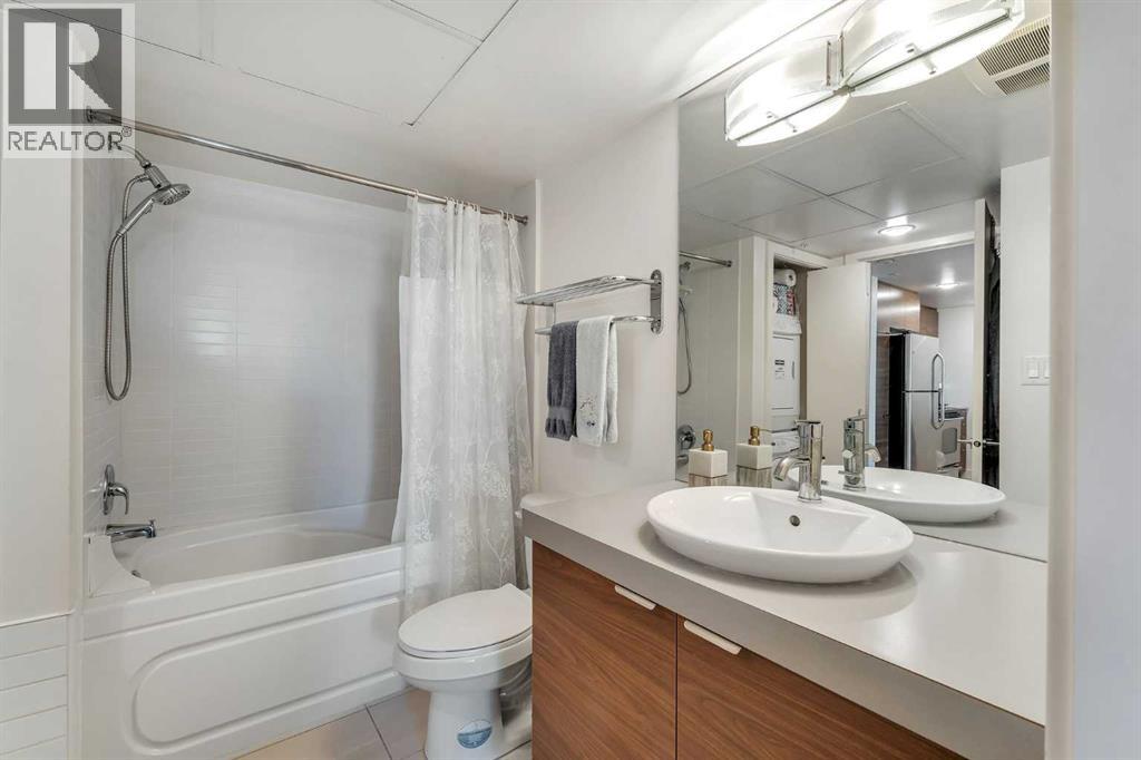 803, 1110 11 Street SW