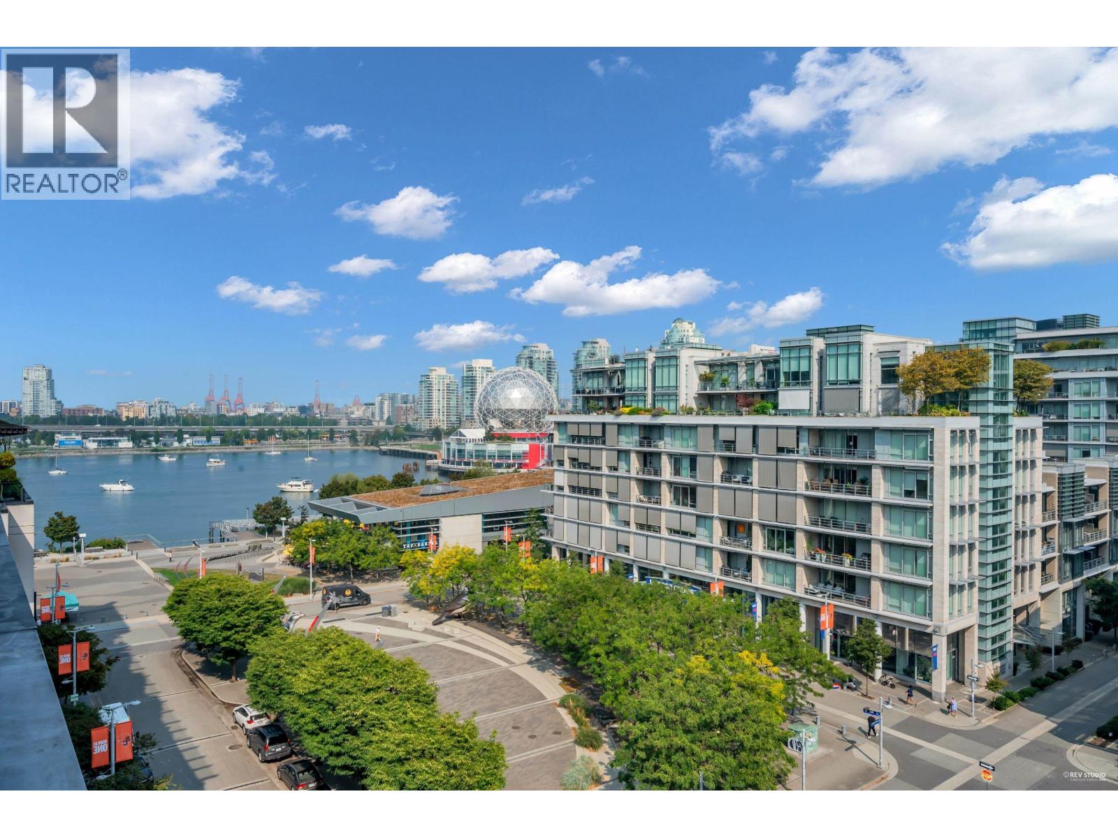 802 123 W 1ST AVENUE