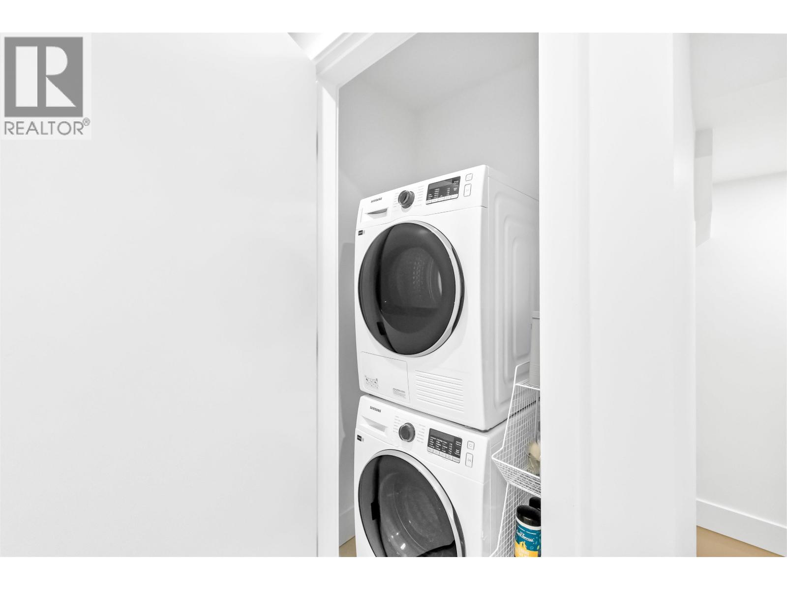 1732 TEMPLETON DRIVE