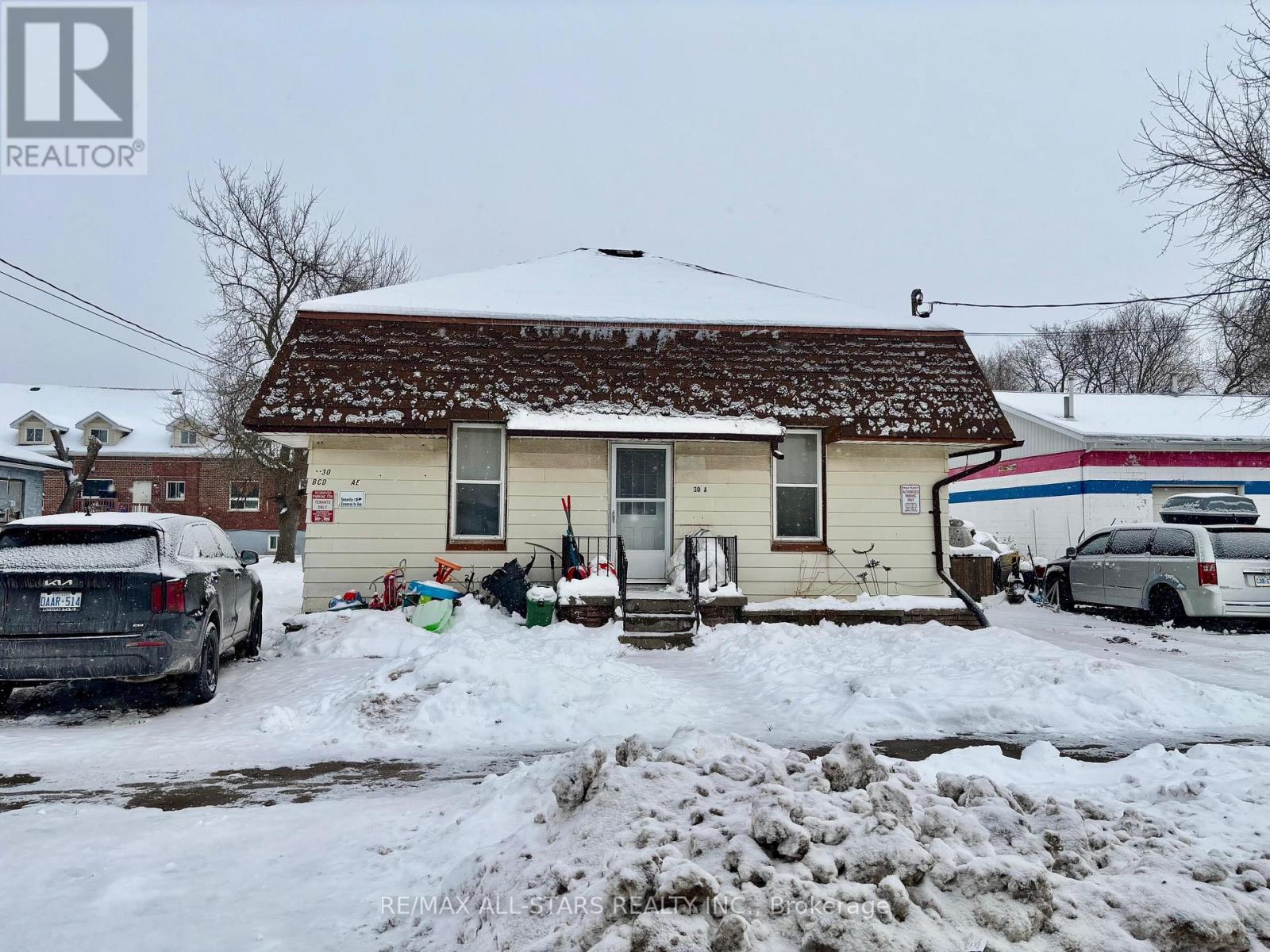 26/30/55 VICTORIA/GLENELG AVENUE S