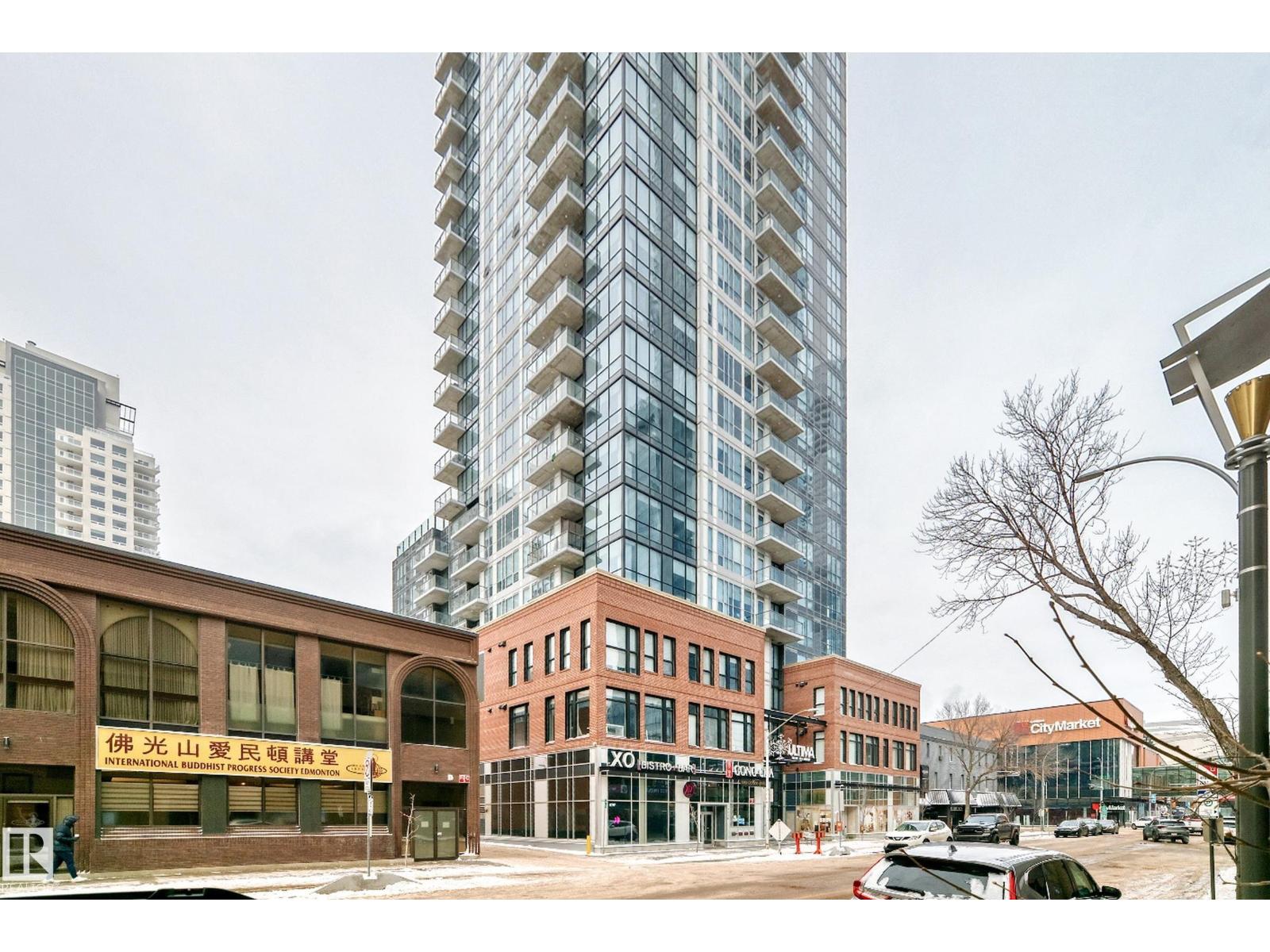 #905 10238 103 ST NW