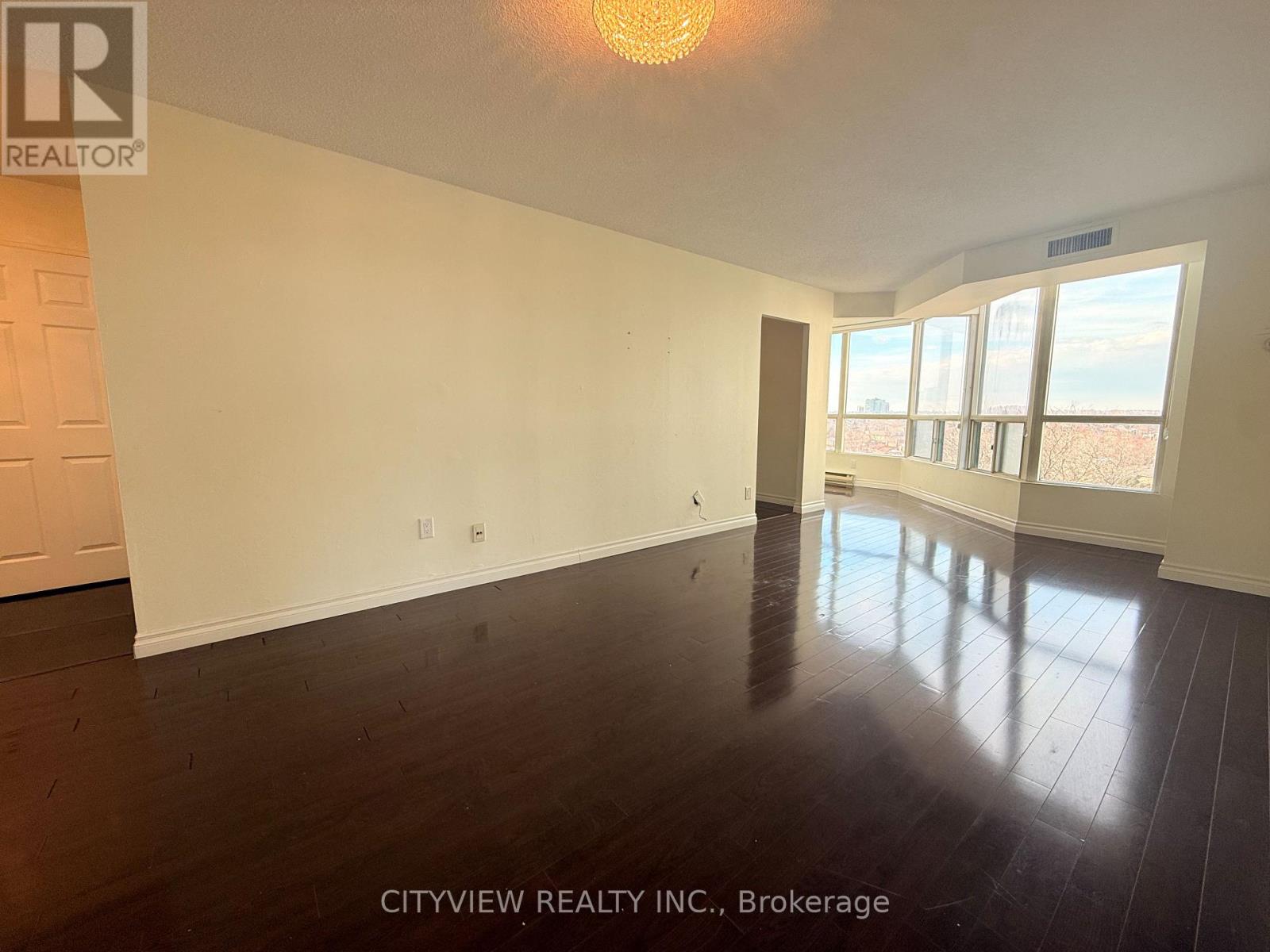 610 - 4460 TUCANA COURT