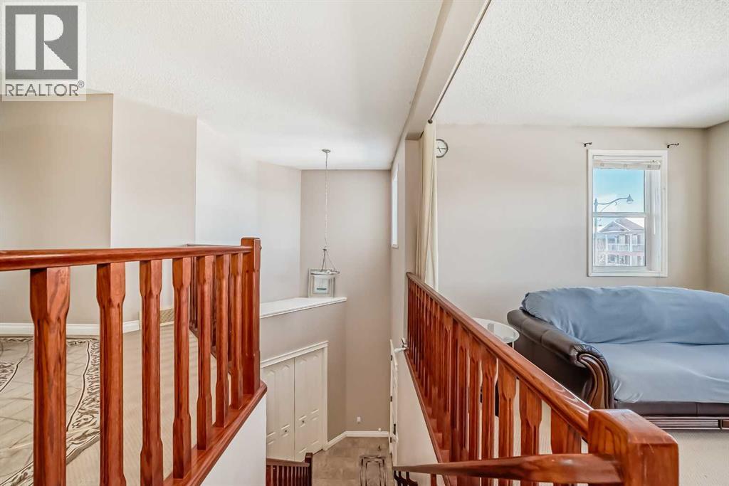 292 Taralake Terrace NE