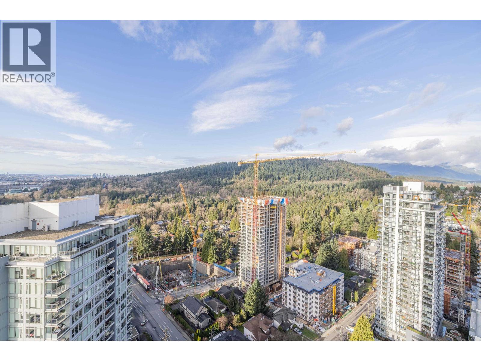 2604 567 CLARKE ROAD