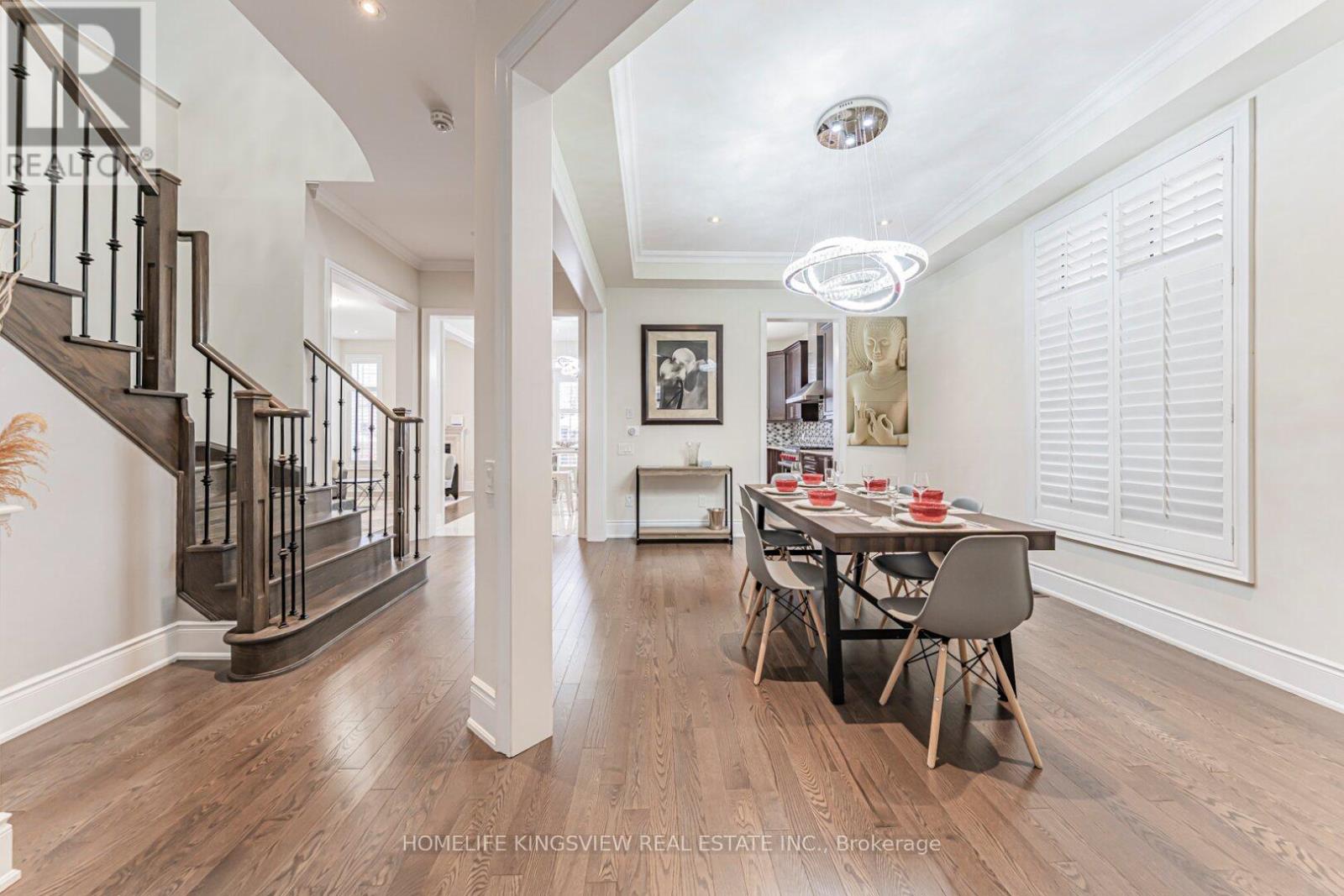 61 ROSS VENNARE CRESCENT