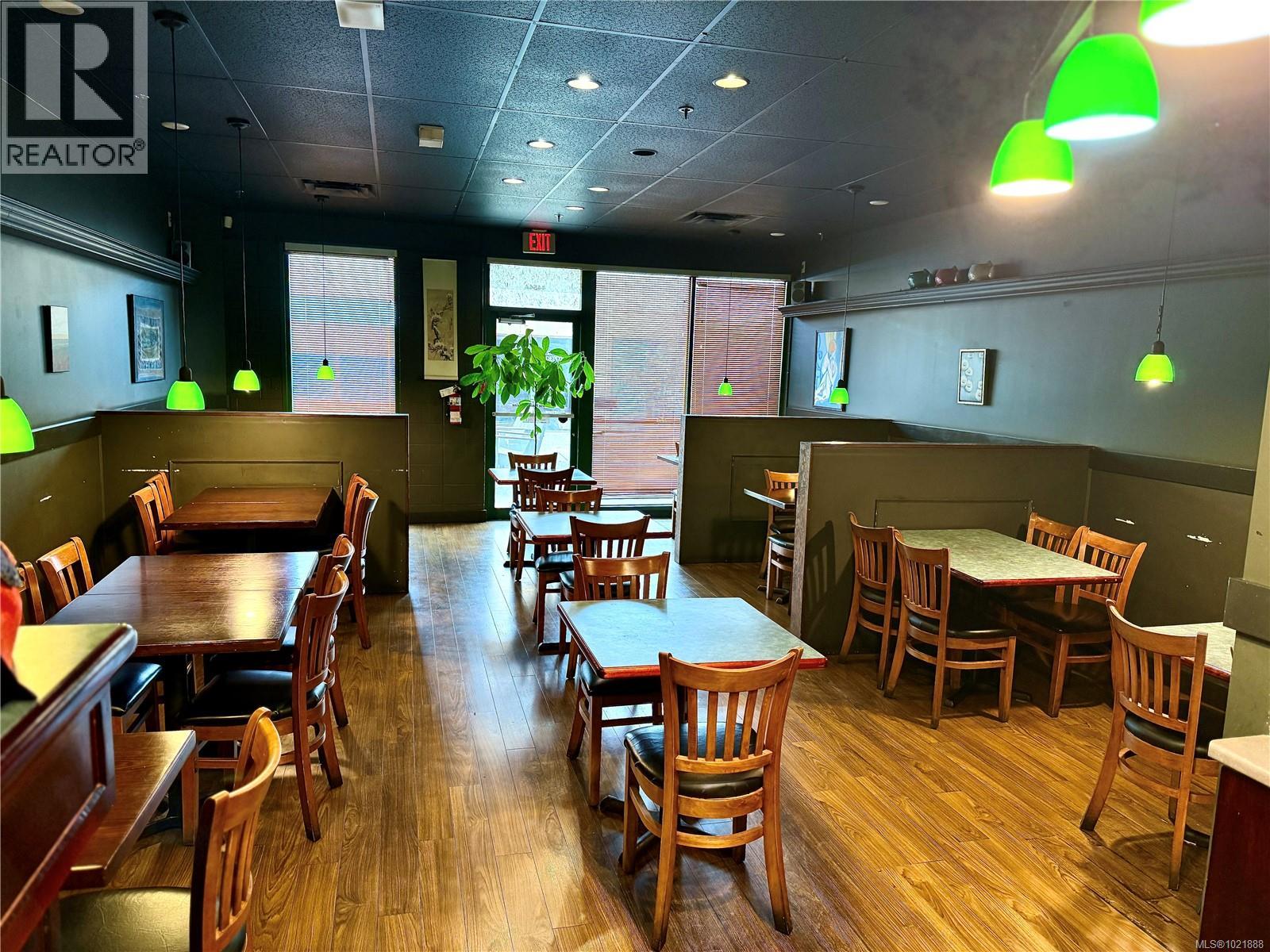 A 4454 West Saanich St