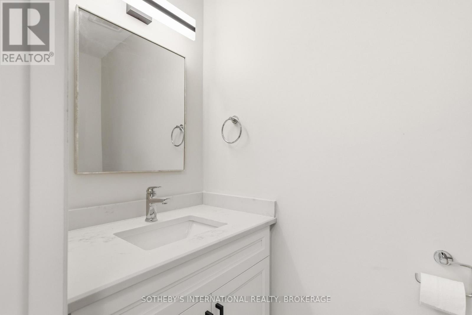 85 - 77 LINWELL ROAD