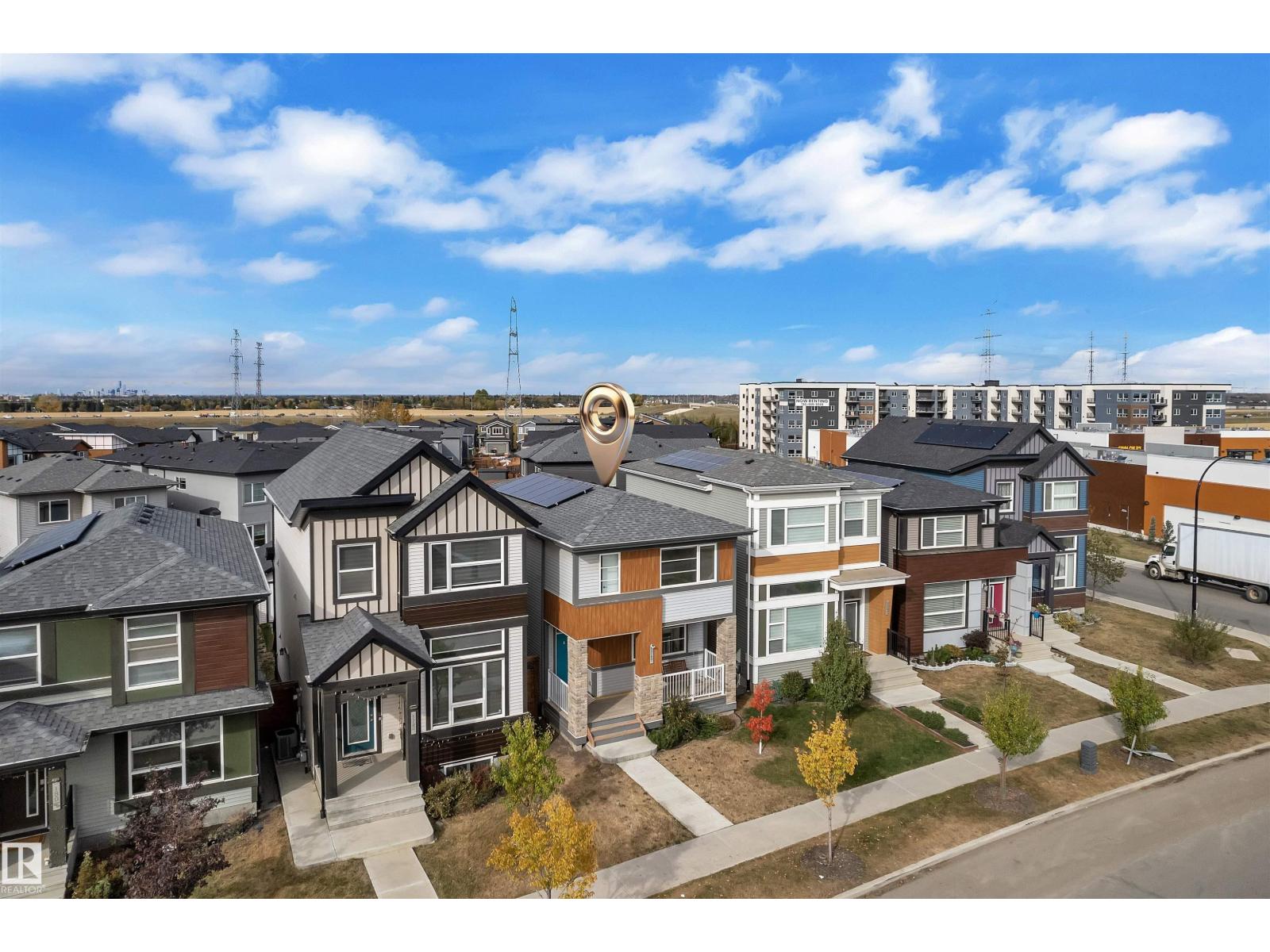 176 CHARLESWORTH DR SW