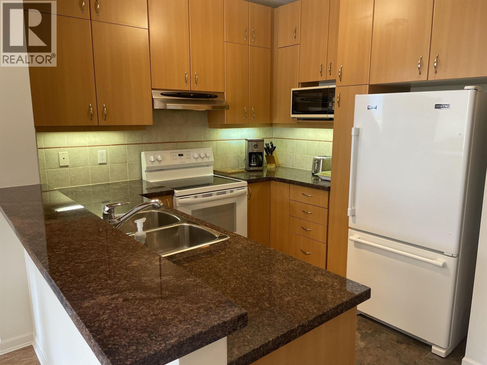 207 580 RAVEN WOODS DRIVE