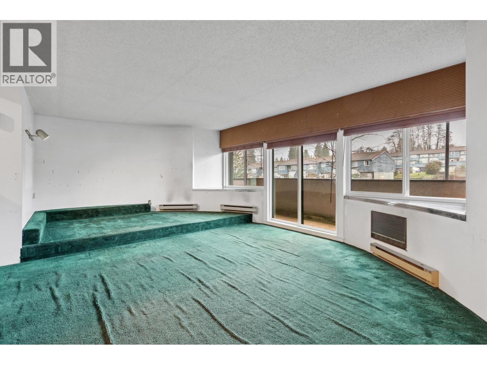 205 341 MAHON AVENUE