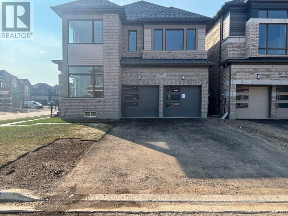 88 GIBSON DR N DRIVE S