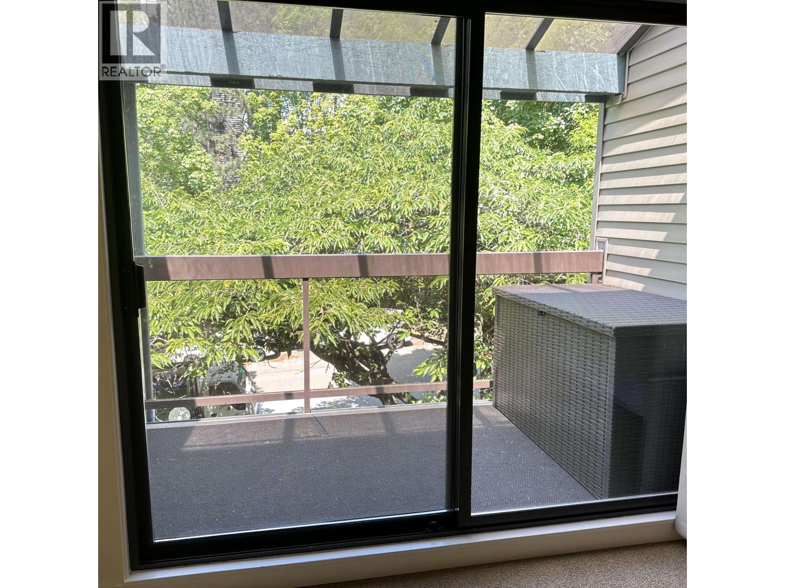 309 1422 E 3RD AVENUE