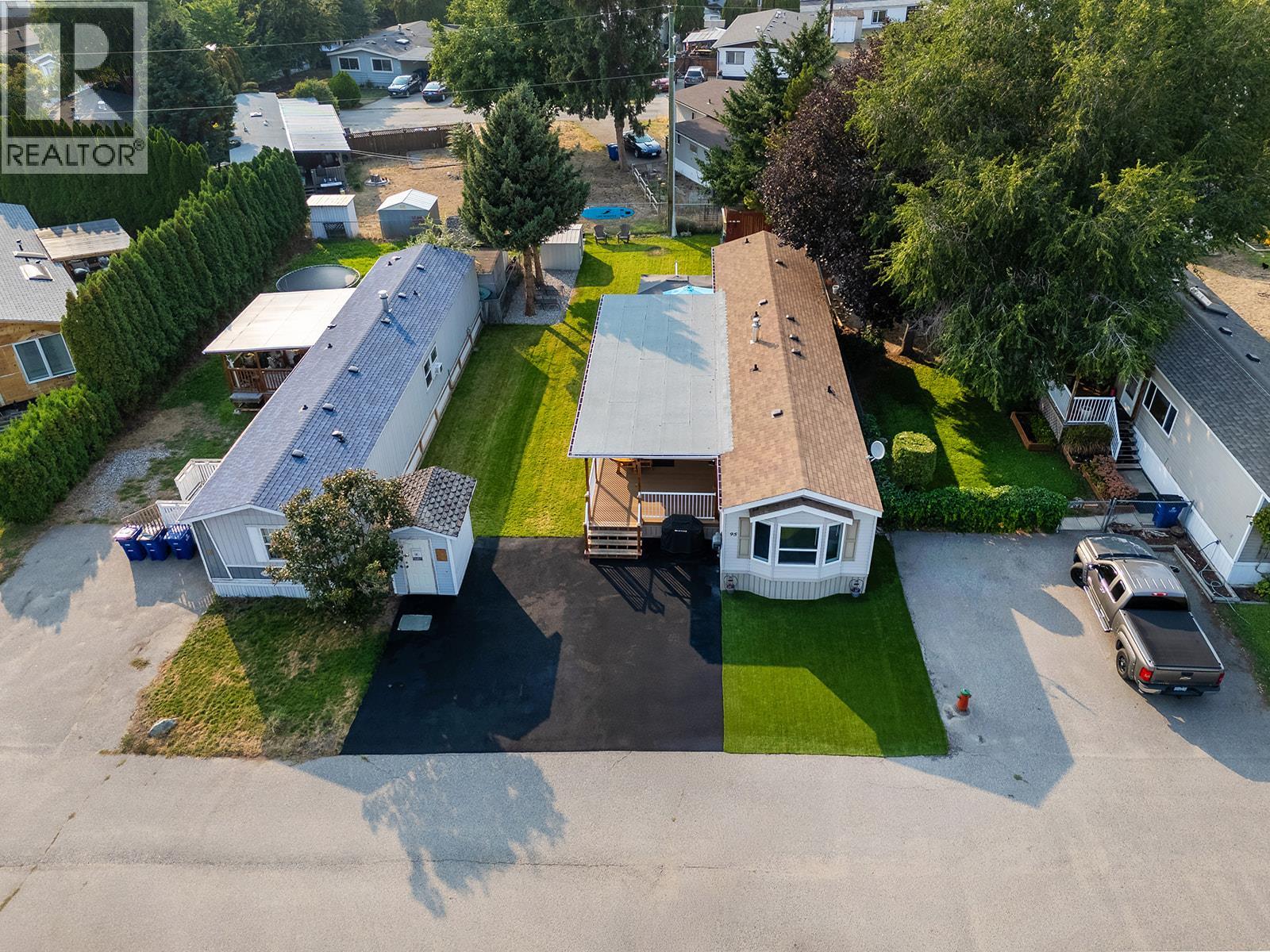 2005 Boucherie Road Unit# 95