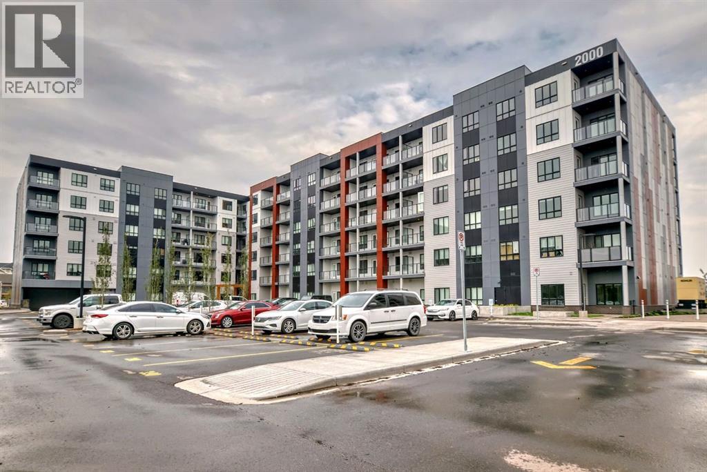 2515, 60 Skyview Ranch Road NE