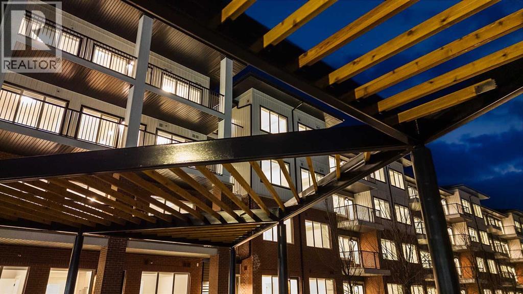 1405, 6 Merganser Drive W