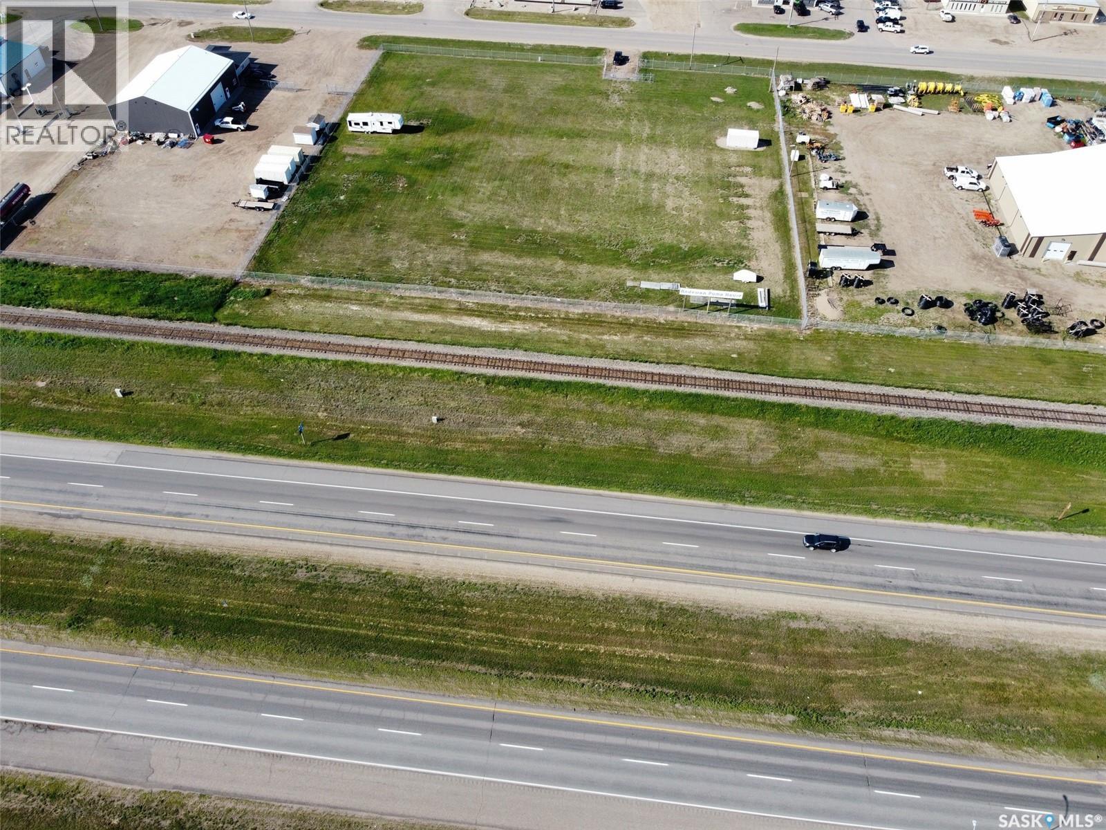 9808 Thatcher AVENUE