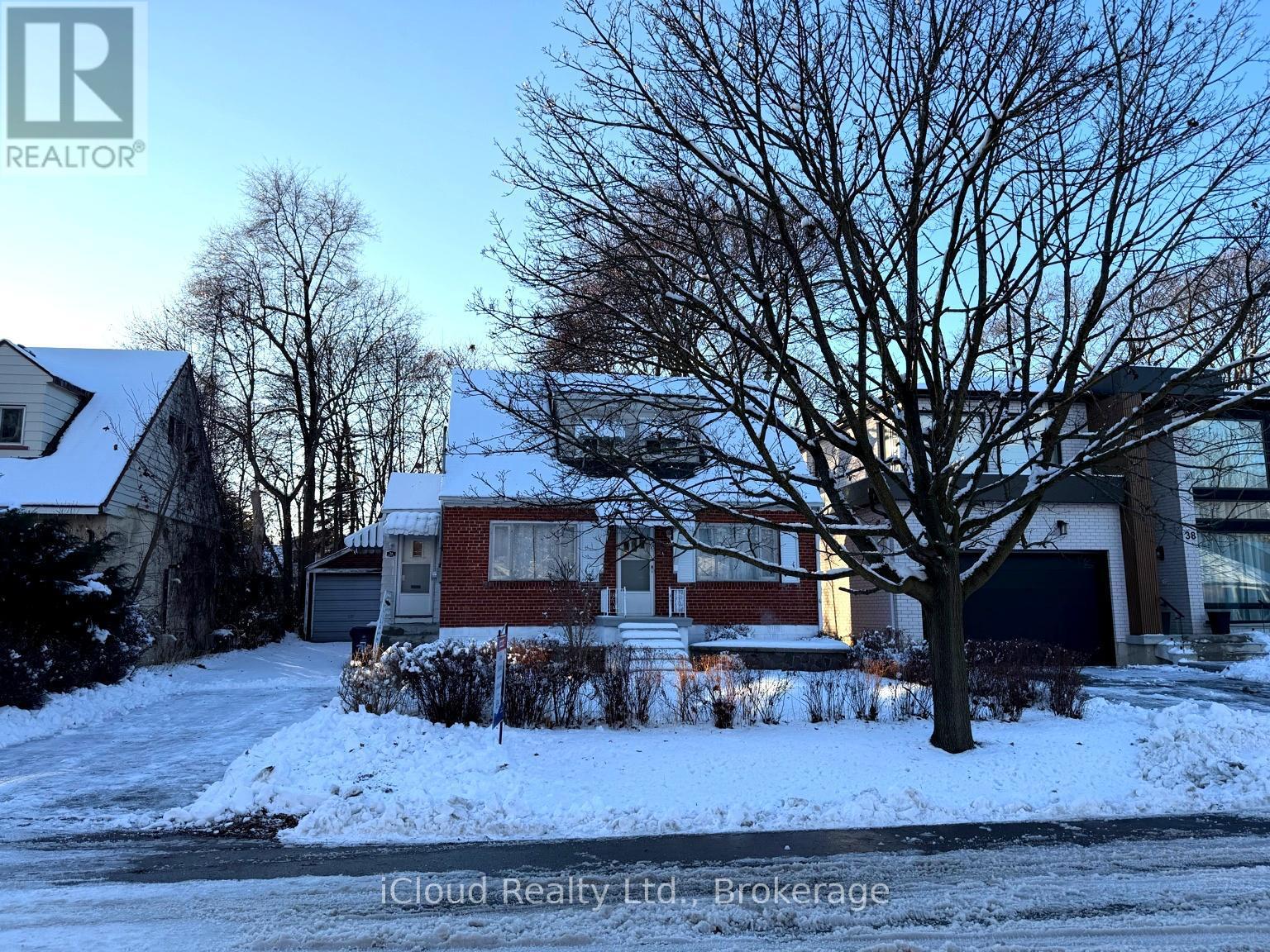 36 FAIRWOOD CRESCENT