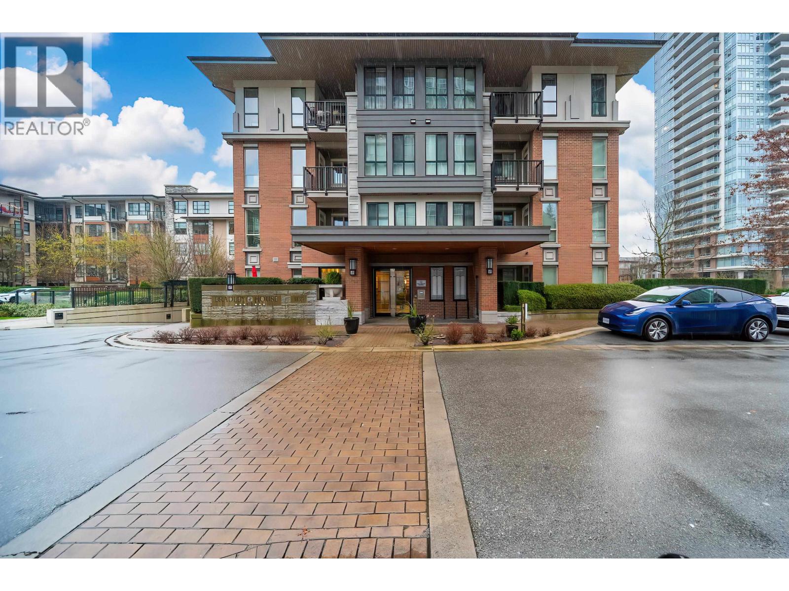 103 1135 WINDSOR MEWS