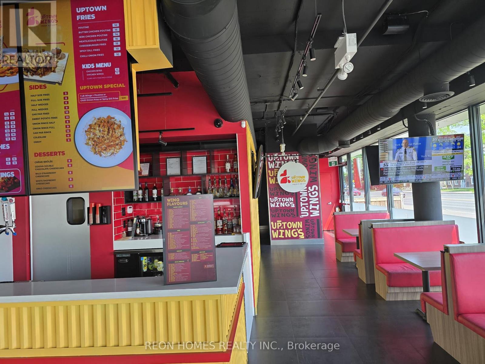 #1 - 1800 SIMCOE STREET N