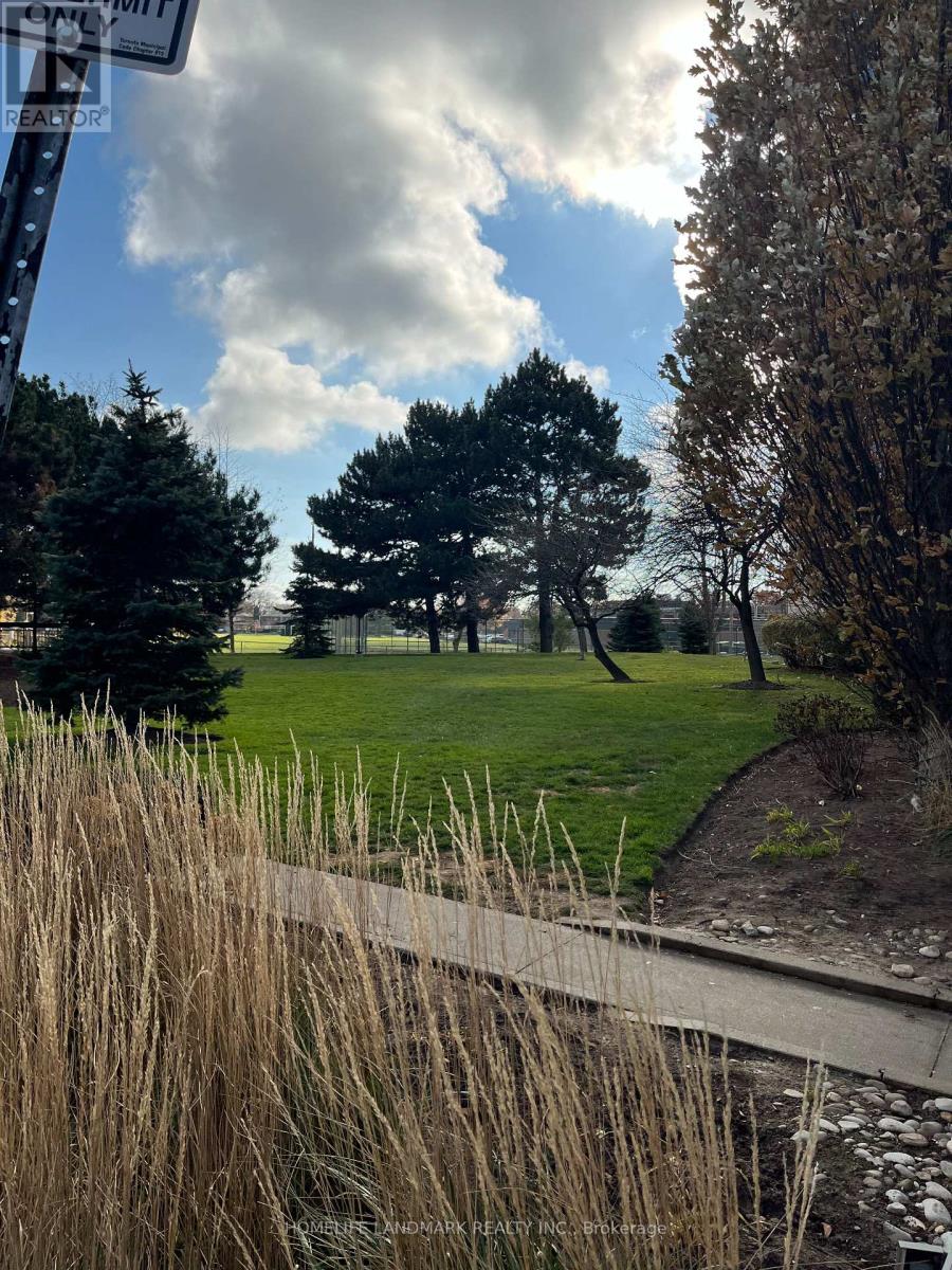 1409 - 812 BURNHAMTHORPE ROAD