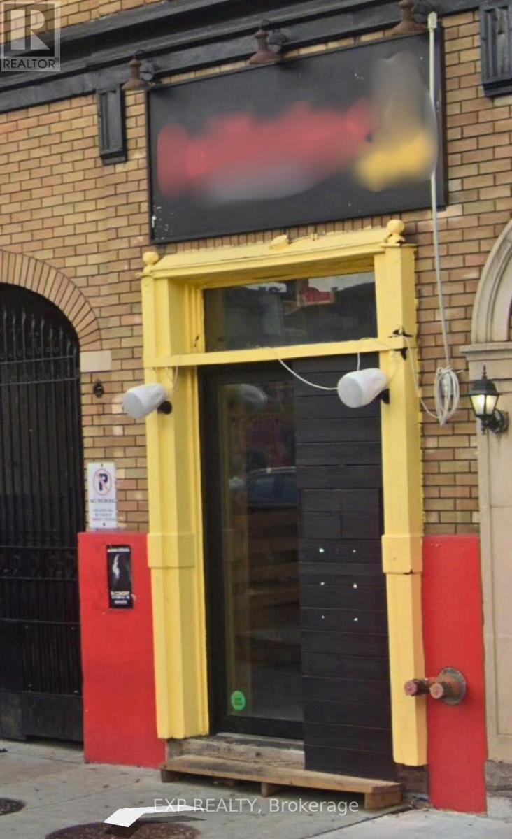 A - 105 CLARENCE STREET