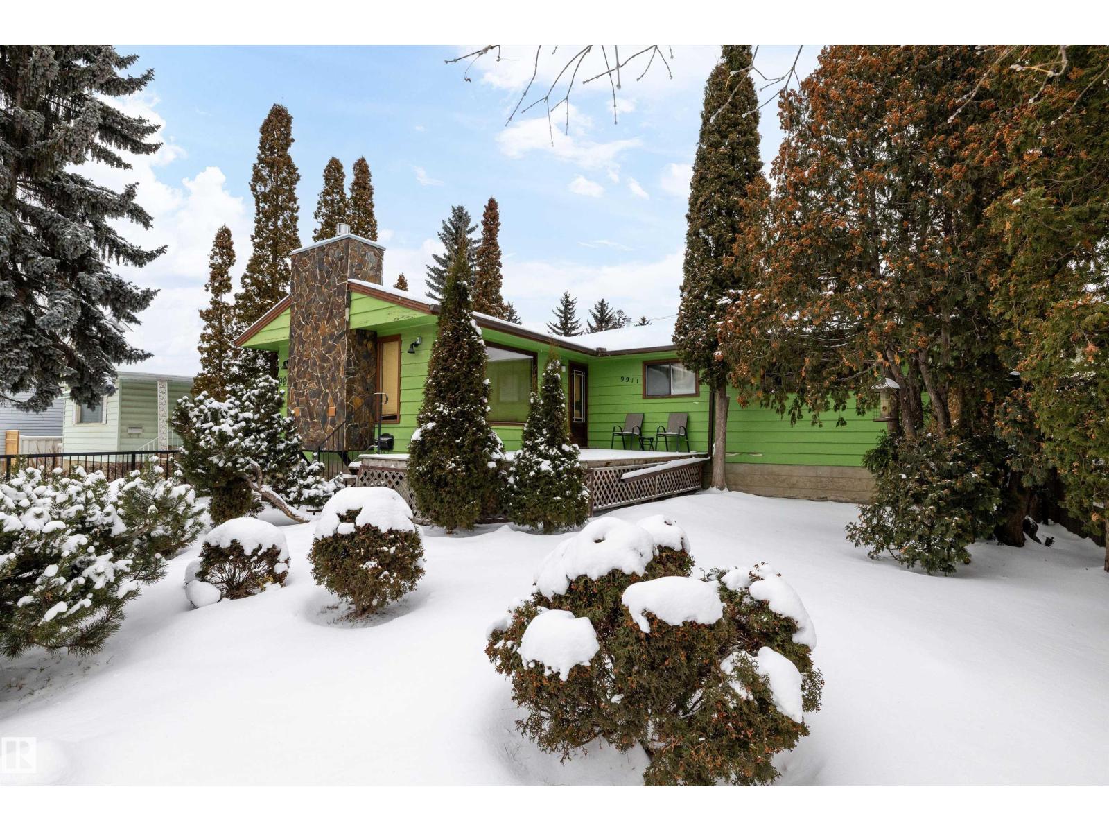 9911 149 ST NW