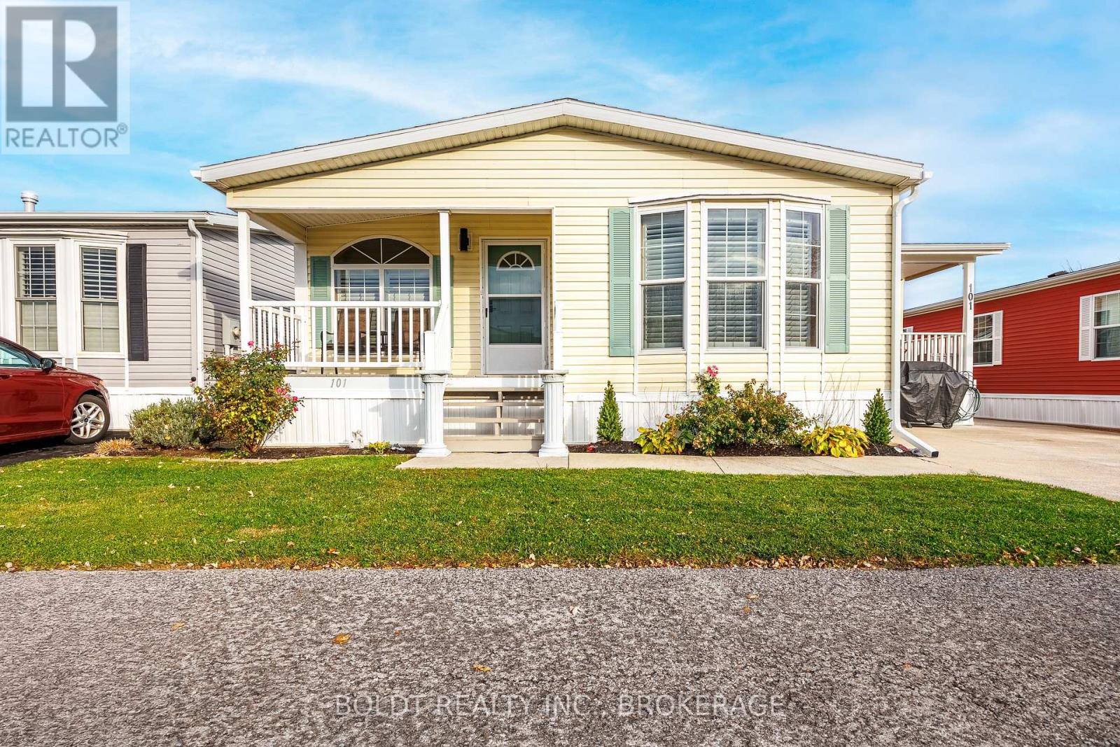 101 - 3033 TOWNLINE ROAD