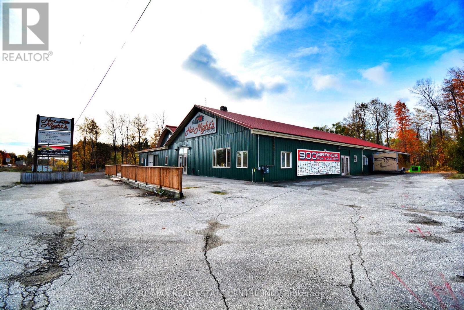 16524 HURONTARIO STREET