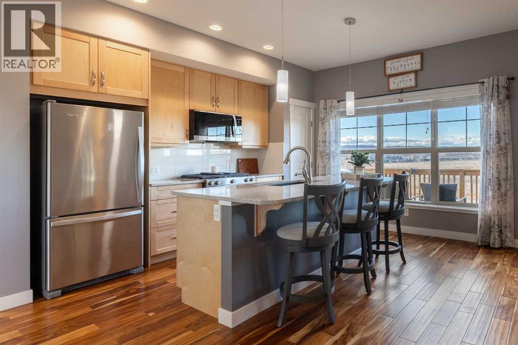 1201, 32 Horseshoe Crescent