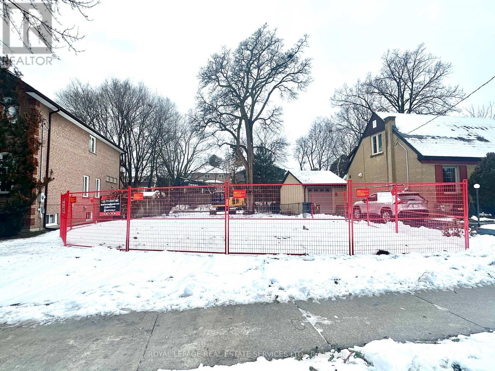 226 MARTIN GROVE ROAD