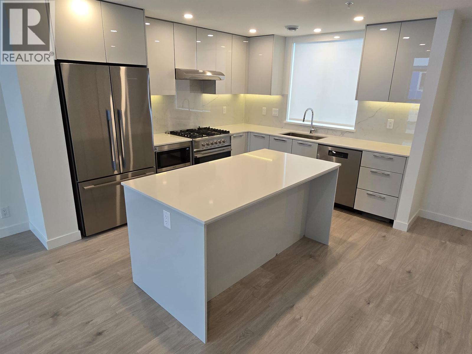 SL65 10333 RIVER DRIVE