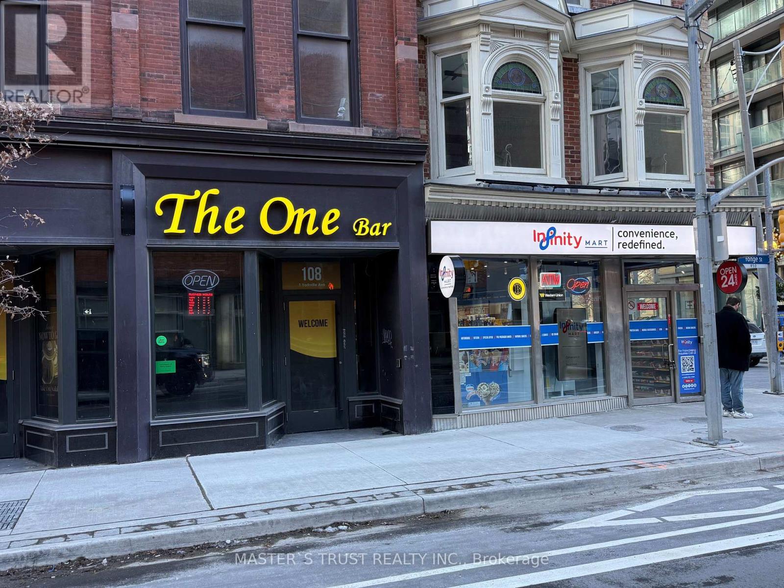 107-108-109 - 1 YORKVILLE AVENUE