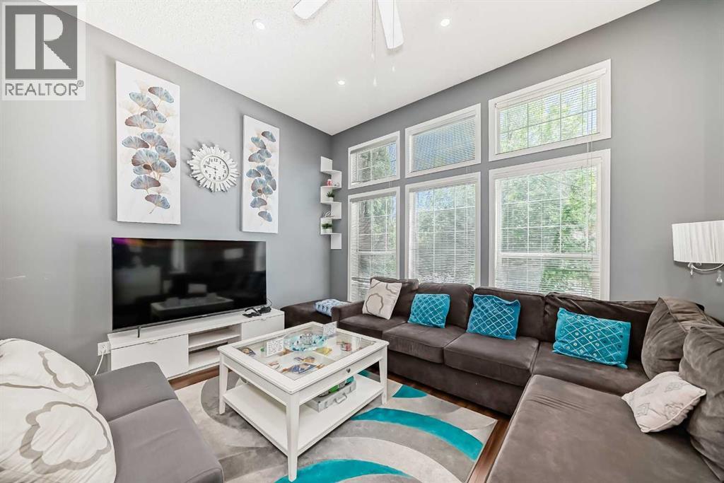 12 Taravista Crescent NE