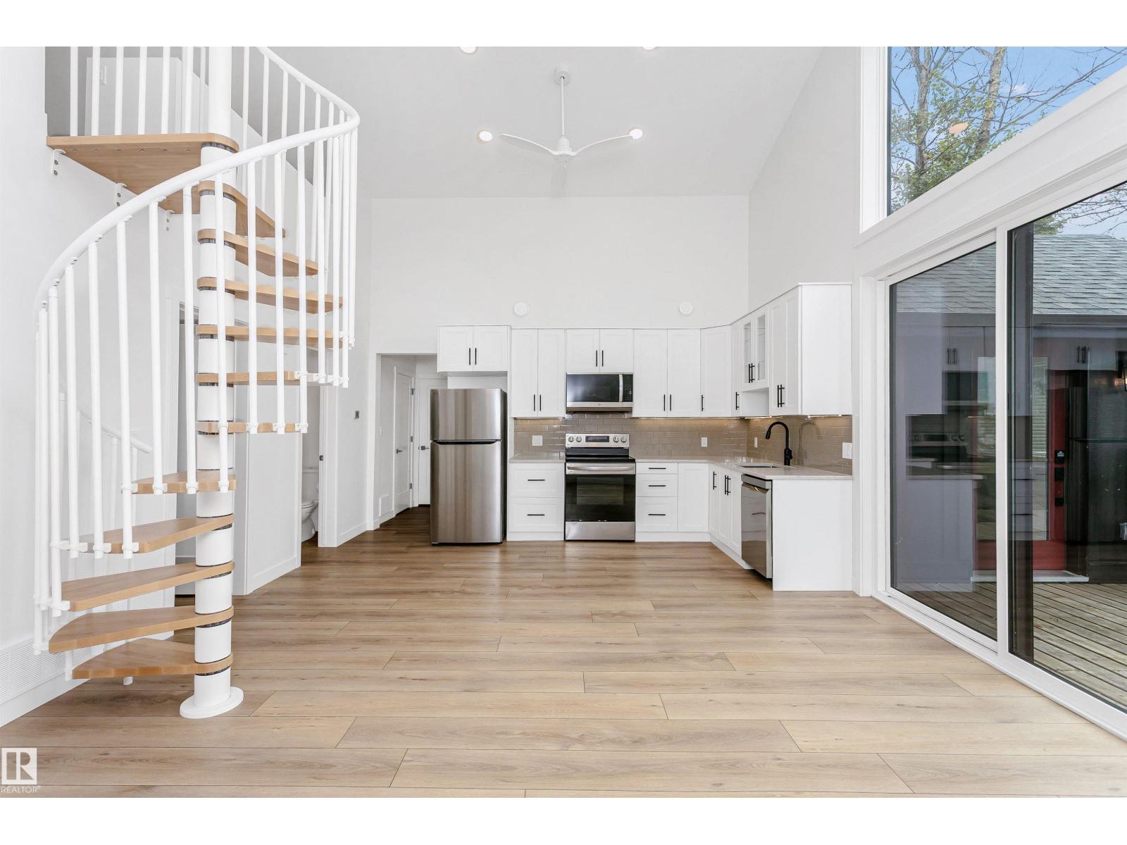 24, 55022 STE. ANNE TR