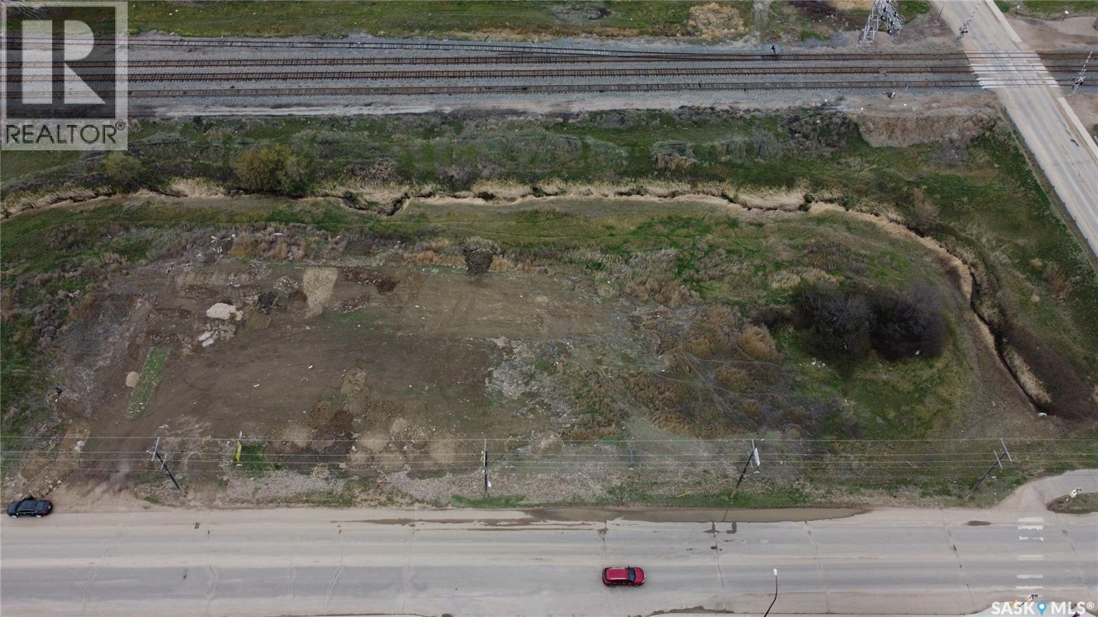 925 South Railway STREET E