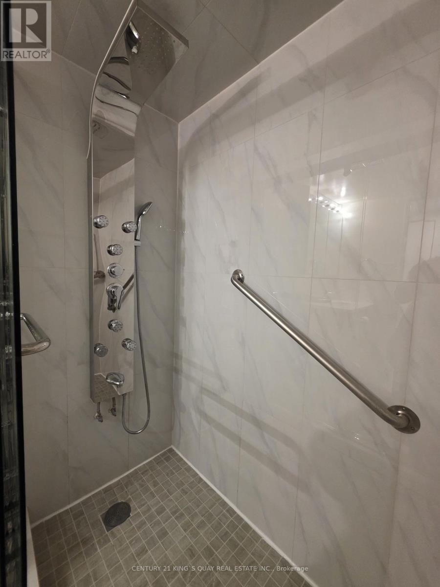 2513 - 1001 BAY STREET