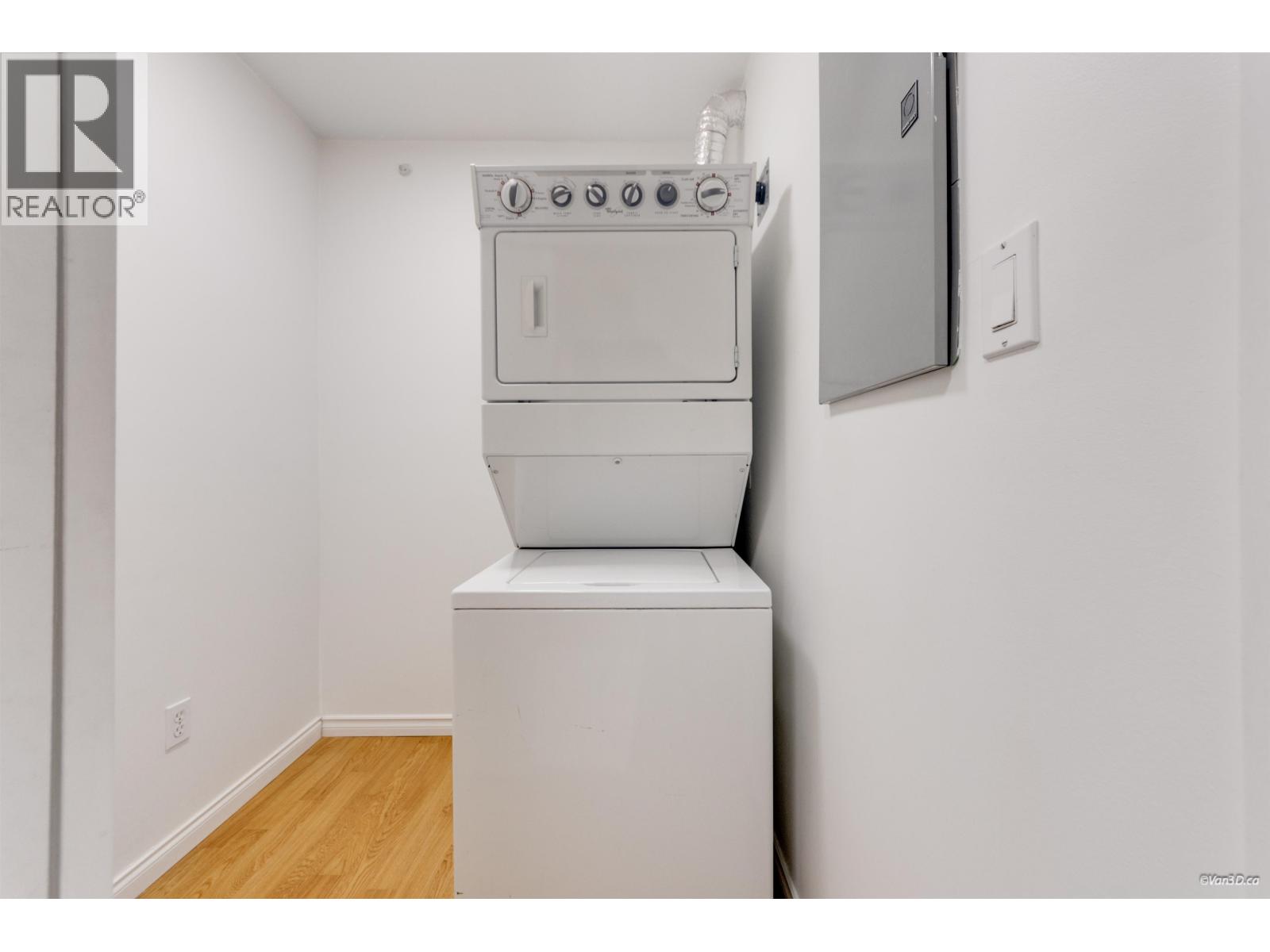 210 4989 DUCHESS STREET