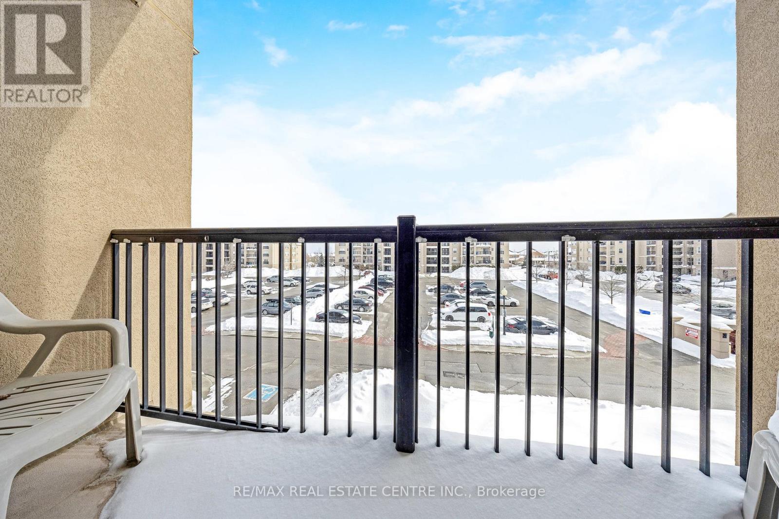 304 - 1360 MAIN STREET E